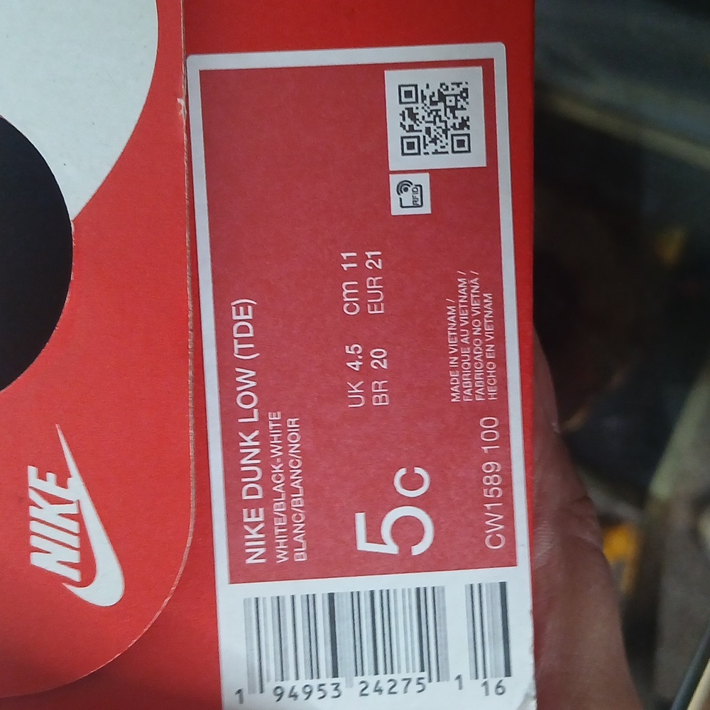 Nike Dunk Low Black And White (Panda) Size 5c - Picture 11 of 16